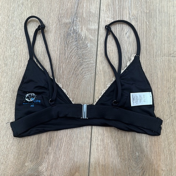 Blue Life Eclipse Bikini Top XS - Picture 3 of 5